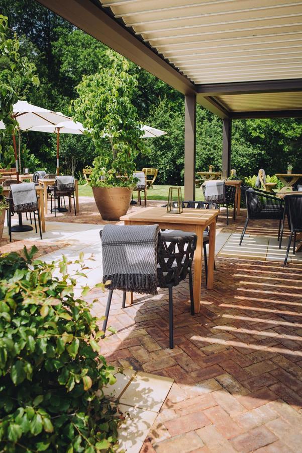 The Drummond At Albury Guildford Exteriör bild