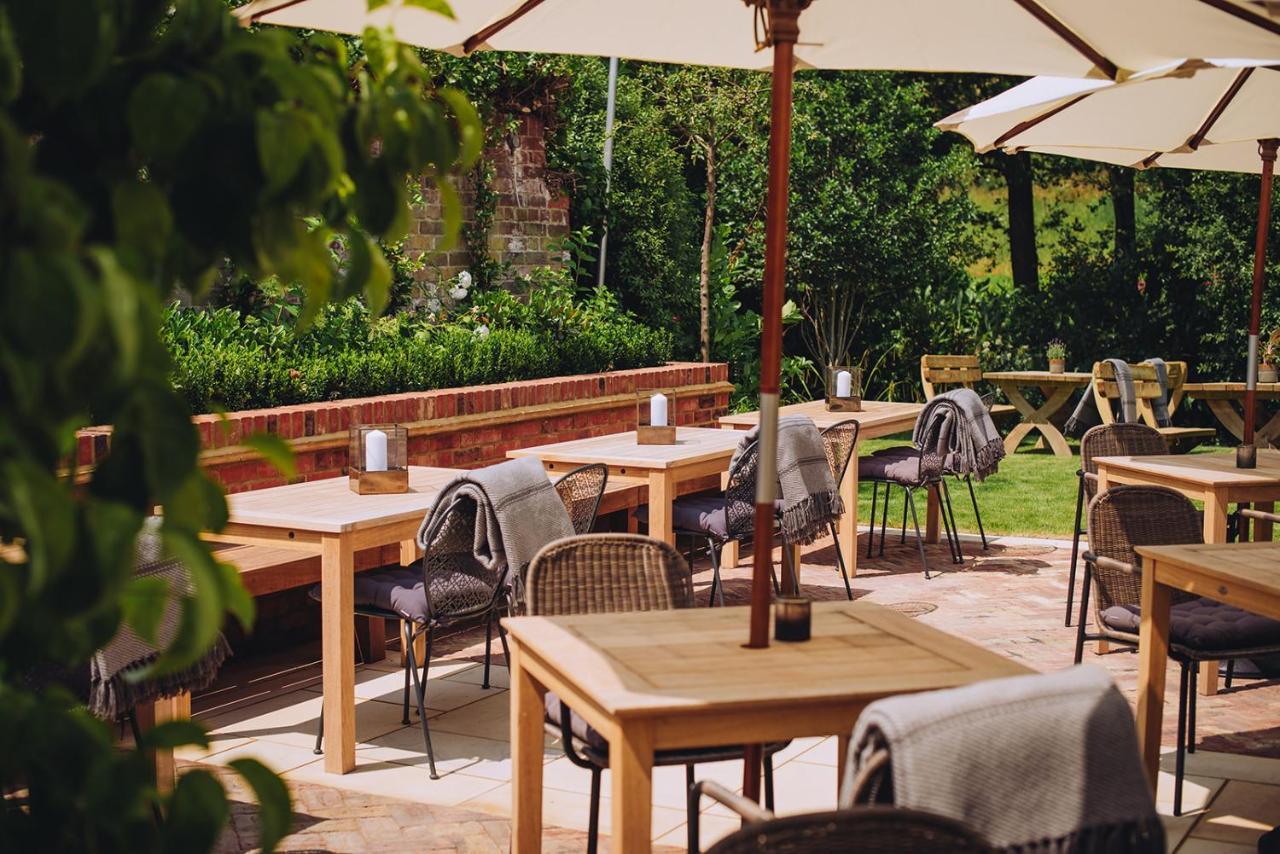 The Drummond At Albury Guildford Exteriör bild